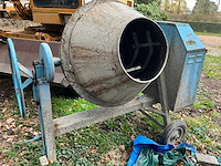 Messersi m360 betonmolen - gemotoriseerd - afbeelding 10 van  11