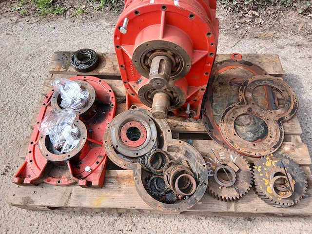 Mestpomp - afbeelding 1 van  4