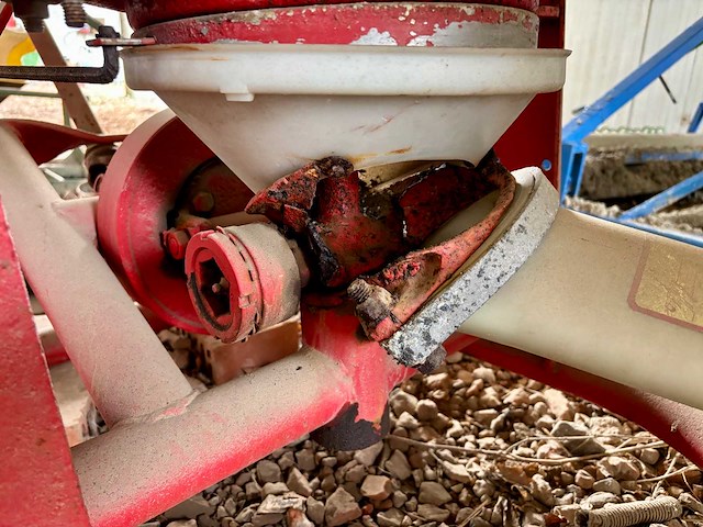 Meststofverspreider - afbeelding 4 van  5