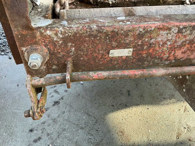 Meststrooier overige transportvoertuigen - afbeelding 4 van  27