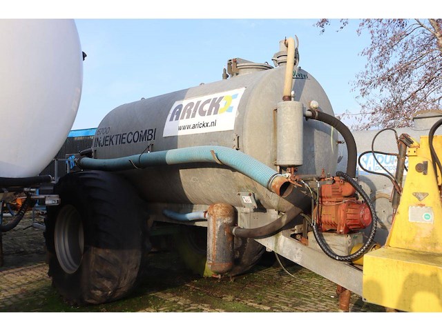 Mesttank meyco v6700 1994 - afbeelding 1 van  1