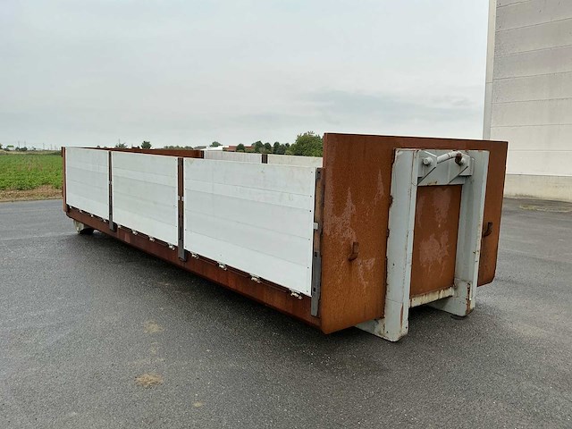 Met-co afzetcontainer + waterreservoir 6500l - afbeelding 8 van  11