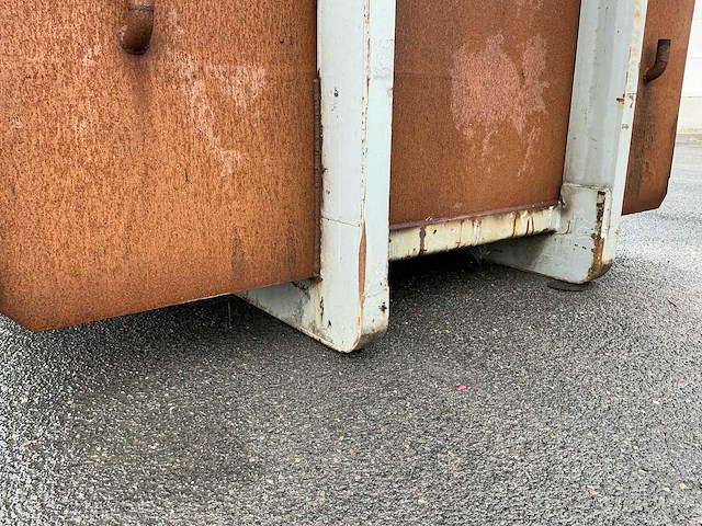 Met-co afzetcontainer + waterreservoir 6500l - afbeelding 9 van  11