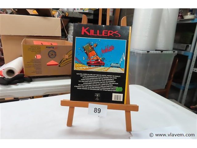 Met de rug tegen de muur - afbeelding 2 van  2