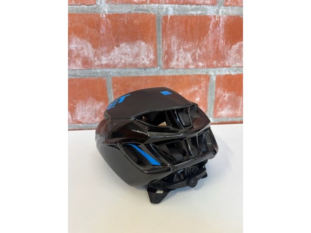 Met helm - afbeelding 2 van  3