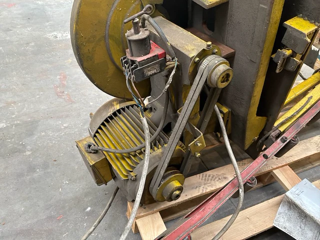Metaal cirkel afkortzaagmachine - afbeelding 3 van  5