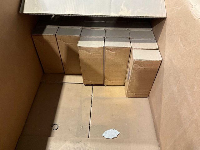 Metaal voorraad in rek - afbeelding 6 van  6