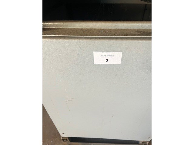 Metaalafkortzaag hbm machines 210 met aangebouwde rollerbaan 2x5m, 3 sets startkabels, metaal achterliggende de zaag (3,4) - afbeelding 3 van  18