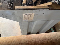 Metaalafkortzaag hbm machines 210 met aangebouwde rollerbaan 2x5m, 3 sets startkabels, metaal achterliggende de zaag (3,4) - afbeelding 6 van  18