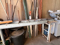 Metaalafkortzaag hbm machines 210 met aangebouwde rollerbaan 2x5m, 3 sets startkabels, metaal achterliggende de zaag (3,4) - afbeelding 15 van  18