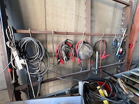 Metaalafkortzaag hbm machines 210 met aangebouwde rollerbaan 2x5m, 3 sets startkabels, metaal achterliggende de zaag (3,4) - afbeelding 17 van  18