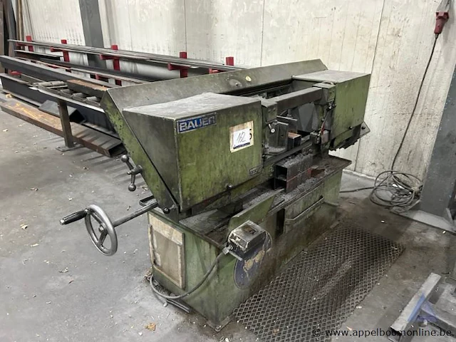 Metaalbandzaagmachine bauer bs 260, bouwjaar 1988, met serienummer 78-00382. voorzien van een vermogen van 0,75 kw en een spanning van 220 v. - afbeelding 1 van  2
