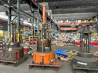 Metaalbewerkingsmachines en industriële onderdelen