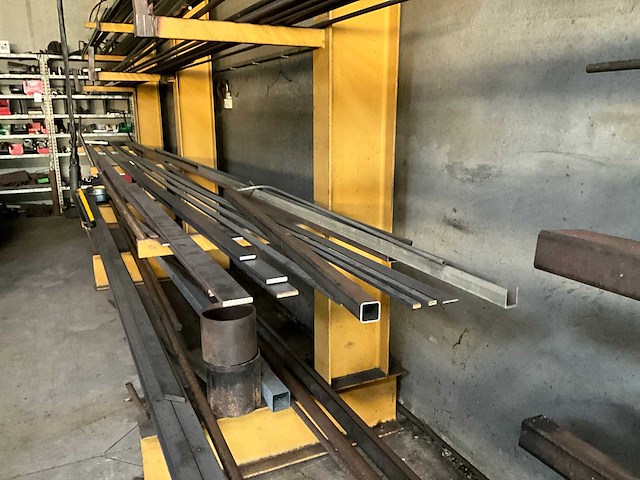 Metaalvoorraad - afbeelding 6 van  17