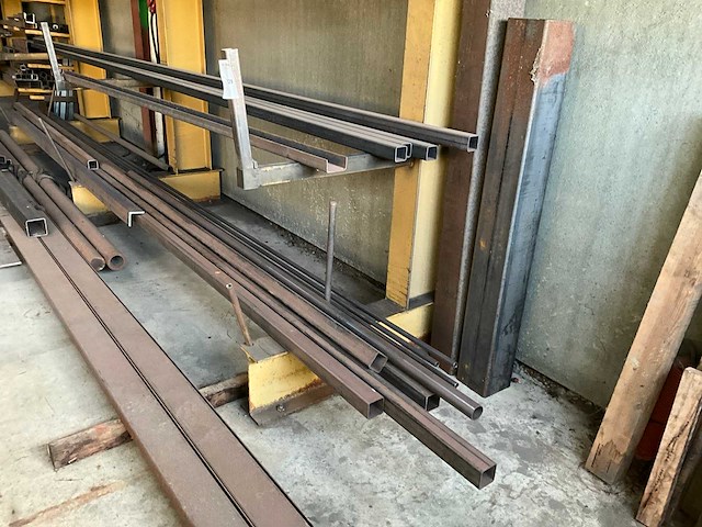 Metaalvoorraad - afbeelding 10 van  17