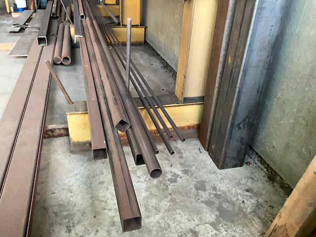 Metaalvoorraad - afbeelding 11 van  17