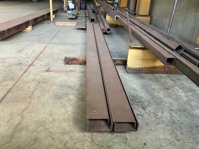 Metaalvoorraad - afbeelding 16 van  17