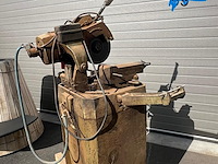 Metaalzaagmachine - afbeelding 1 van  3