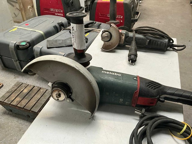 Metabo haakse slijpmachine (2x) - afbeelding 2 van  7