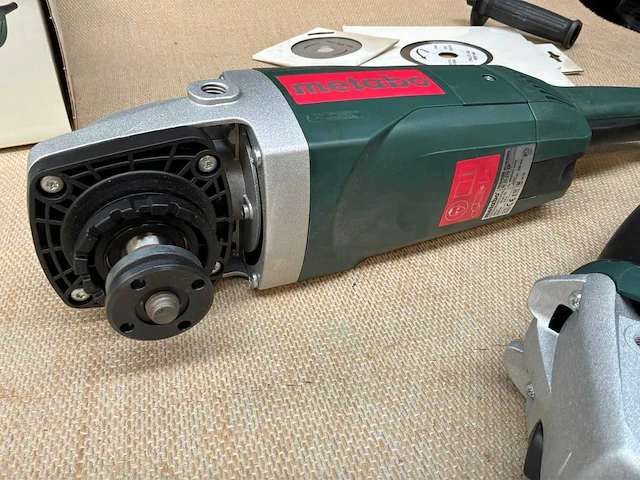 Metabo haakse slijpmachine (2x) - afbeelding 7 van  13