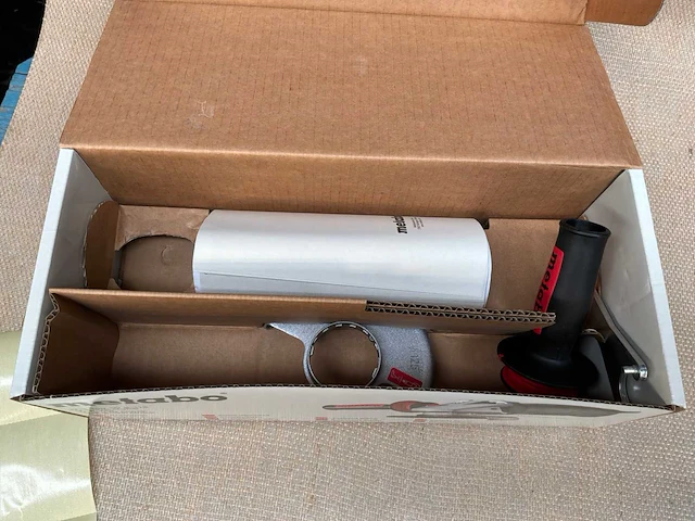 Metabo haakse slijpmachine (2x) - afbeelding 11 van  13