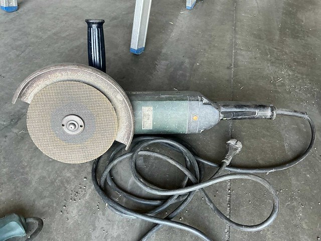 Metabo haakse slijpmachine en metabo klopboormachine type bhe24 - afbeelding 4 van  7