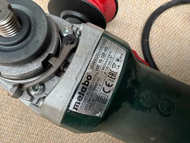 Metabo haakse slijpmachine - afbeelding 2 van  5