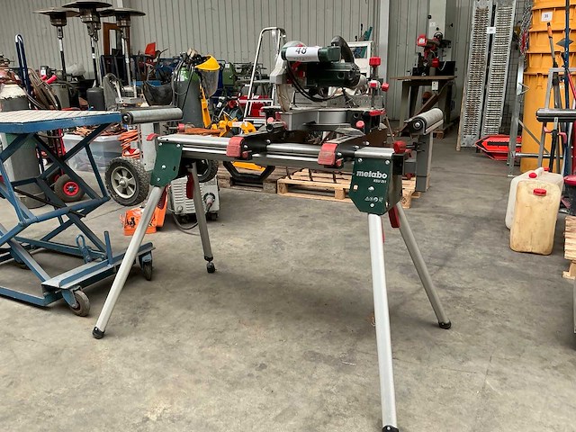 Metabo kgs 216 afkortcirkelzaagmachine - afbeelding 1 van  6