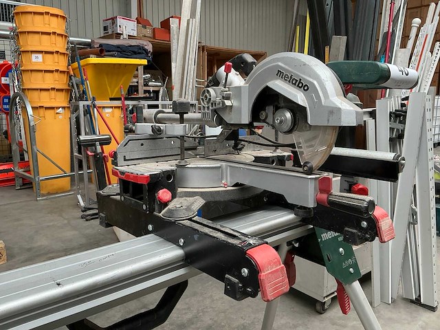 Metabo kgs 216 afkortcirkelzaagmachine - afbeelding 3 van  6