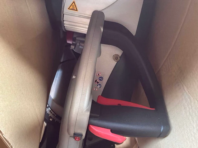 Metabo kgs 254 i plus afkortcirkelzaagmachine - afbeelding 5 van  5