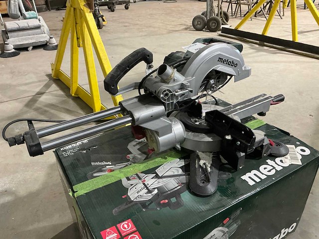 Metabo kgs 254 m radiaalafkortzaagmachine - afbeelding 3 van  10