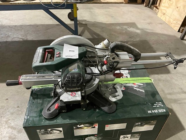 Metabo kgs 254 m radiaalafkortzaagmachine - afbeelding 5 van  10