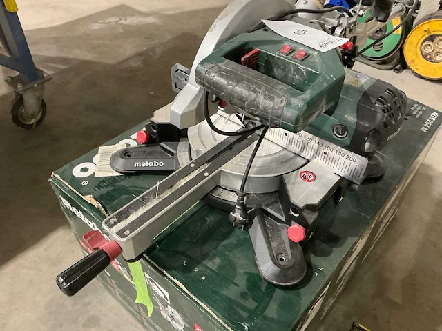 Metabo kgs 254 m radiaalafkortzaagmachine - afbeelding 7 van  10