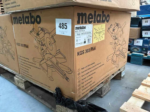 Metabo kgs 303 plus afkortcirkelzaagmachine - afbeelding 2 van  3