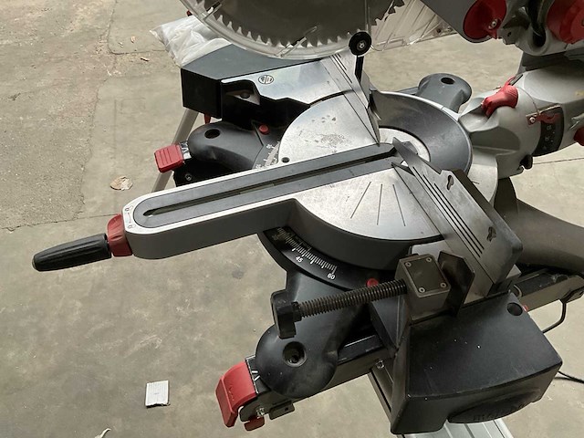 Metabo kgs 315 plus afkortcirkelzaagmachine met onderstel ksu 401 - afbeelding 5 van  10