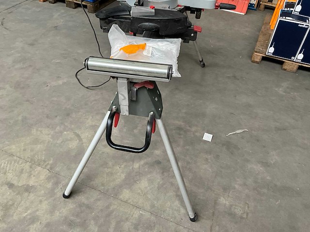 Metabo kgs 315 plus afkortcirkelzaagmachine met onderstel ksu 401 - afbeelding 9 van  10