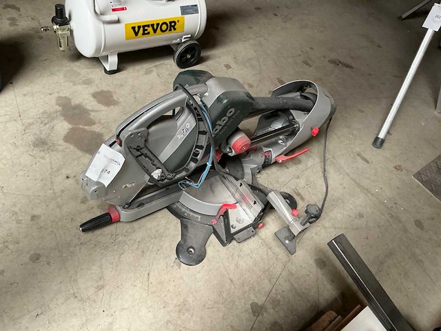 Metabo kgs315 plus afkortzaag - afbeelding 3 van  5