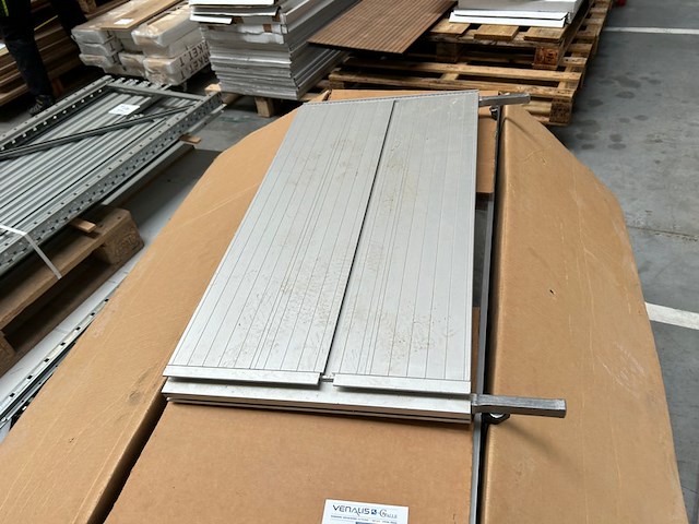 Metabo lange aanvoertafel - afbeelding 1 van  6