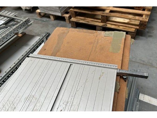 Metabo lange aanvoertafel - afbeelding 5 van  6