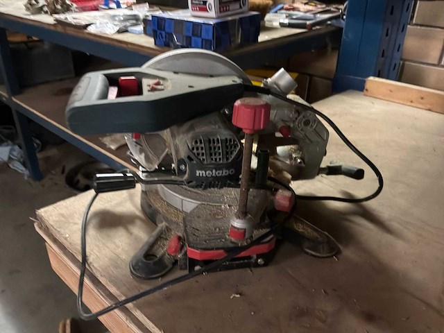 Metabo radiaalafkortzaagmachine - afbeelding 3 van  3