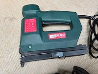 Metabo schuurmachine + tacker - afbeelding 3 van  6