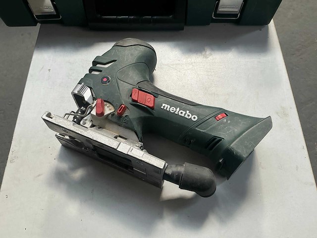 Metabo sta 18 ltx 140 decoupeerzaag - afbeelding 1 van  4