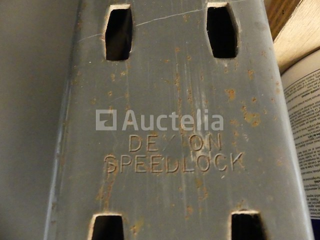 Metal rack - afbeelding 4 van  5