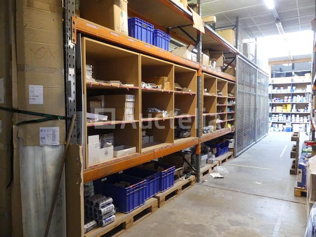 Metal rack - afbeelding 2 van  2