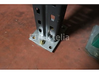 Metal rack - afbeelding 2 van  5