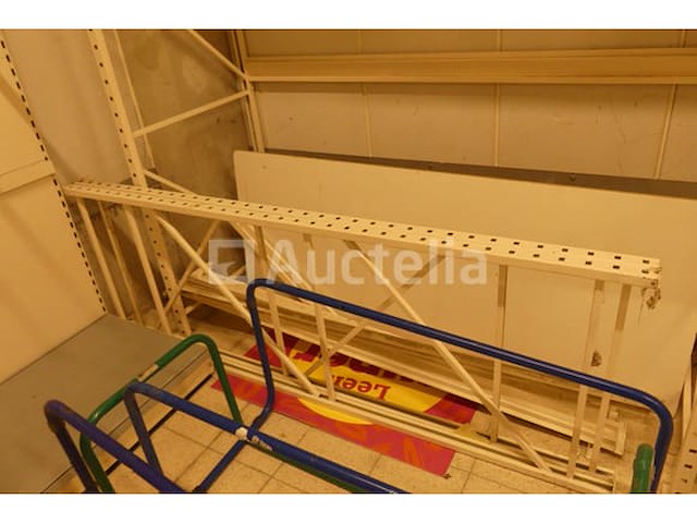 Metal rack - afbeelding 6 van  8