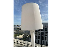 Metalarte led vloerlamp voor binnen en buiten - afbeelding 3 van  7