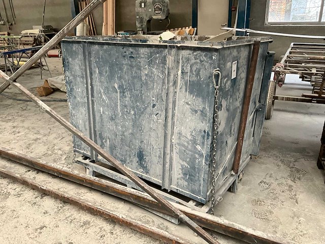 Metalen afvalcontainer - afbeelding 3 van  7