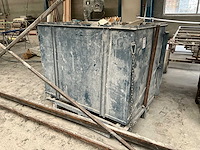 Metalen afvalcontainer - afbeelding 3 van  7