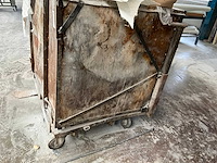 Metalen afvalcontainer - afbeelding 6 van  6